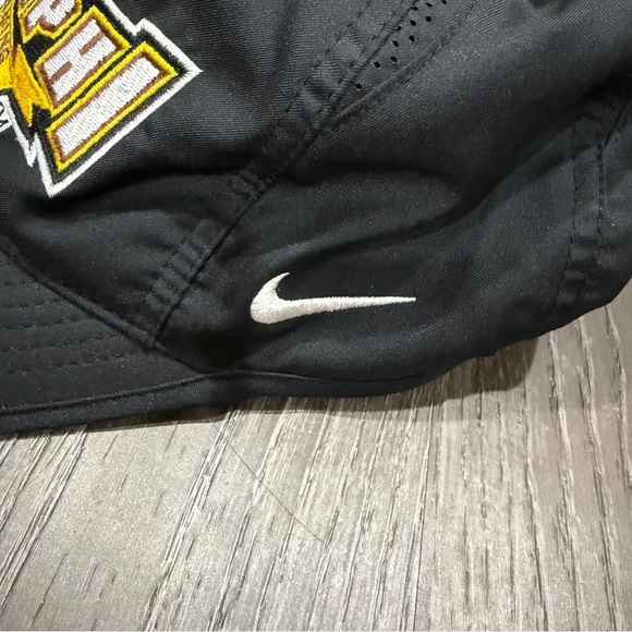 Nike Adelphi University Swimming Black Featherlight Dri-Fit Hat - Picture 3 of 7